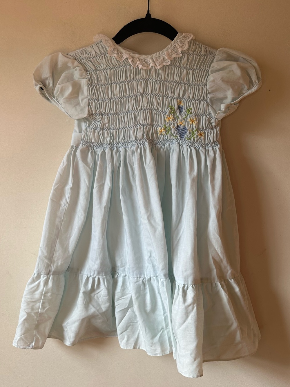 ✨5/$25 Vintage Polly Flinders Hand Smocked Embroidered Flowers size 6
